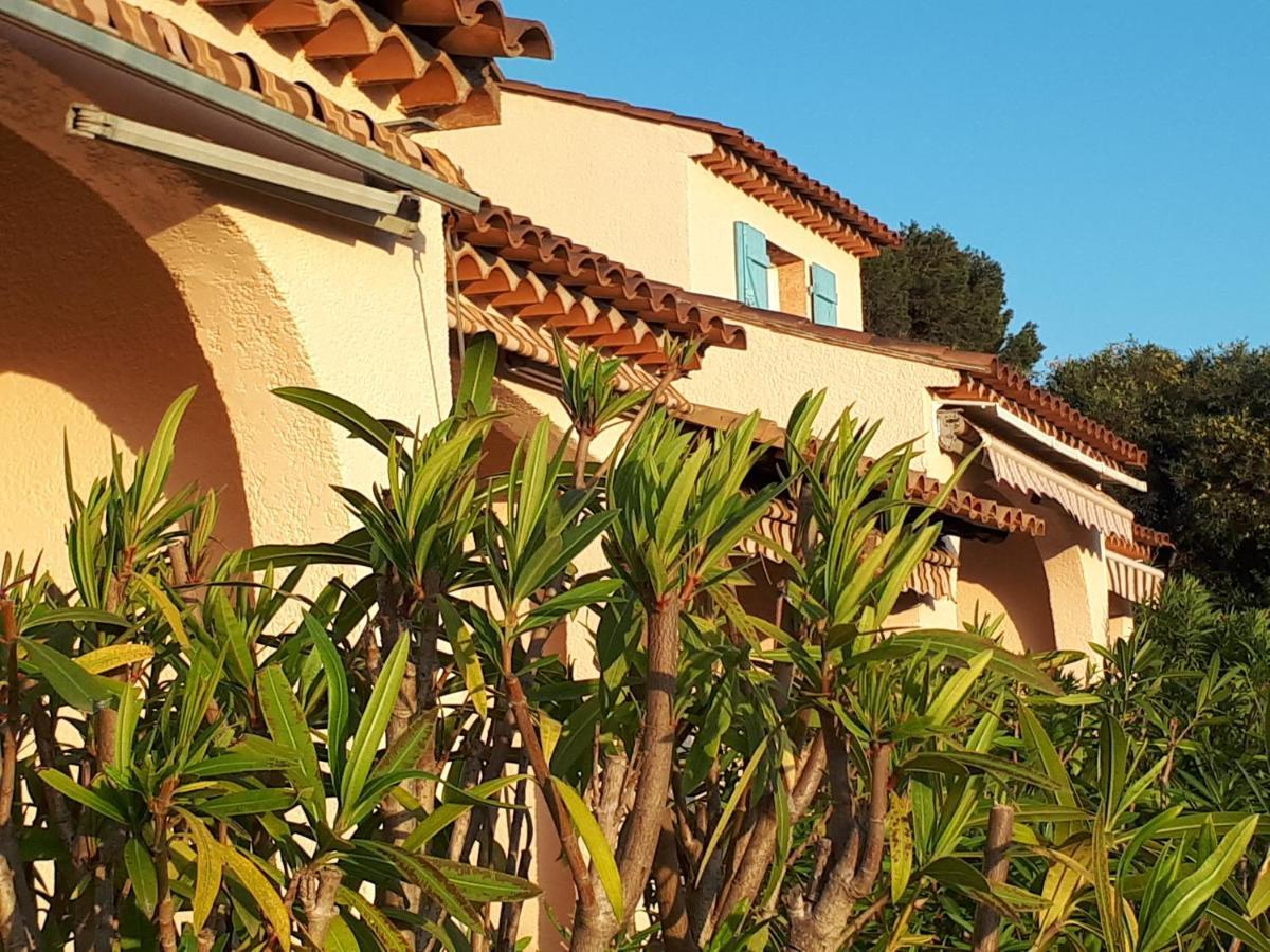 Duplex, Vue Panoramique Sur La Mediterranee, Piscine, Garage Apartamento Saint-Raphaël
