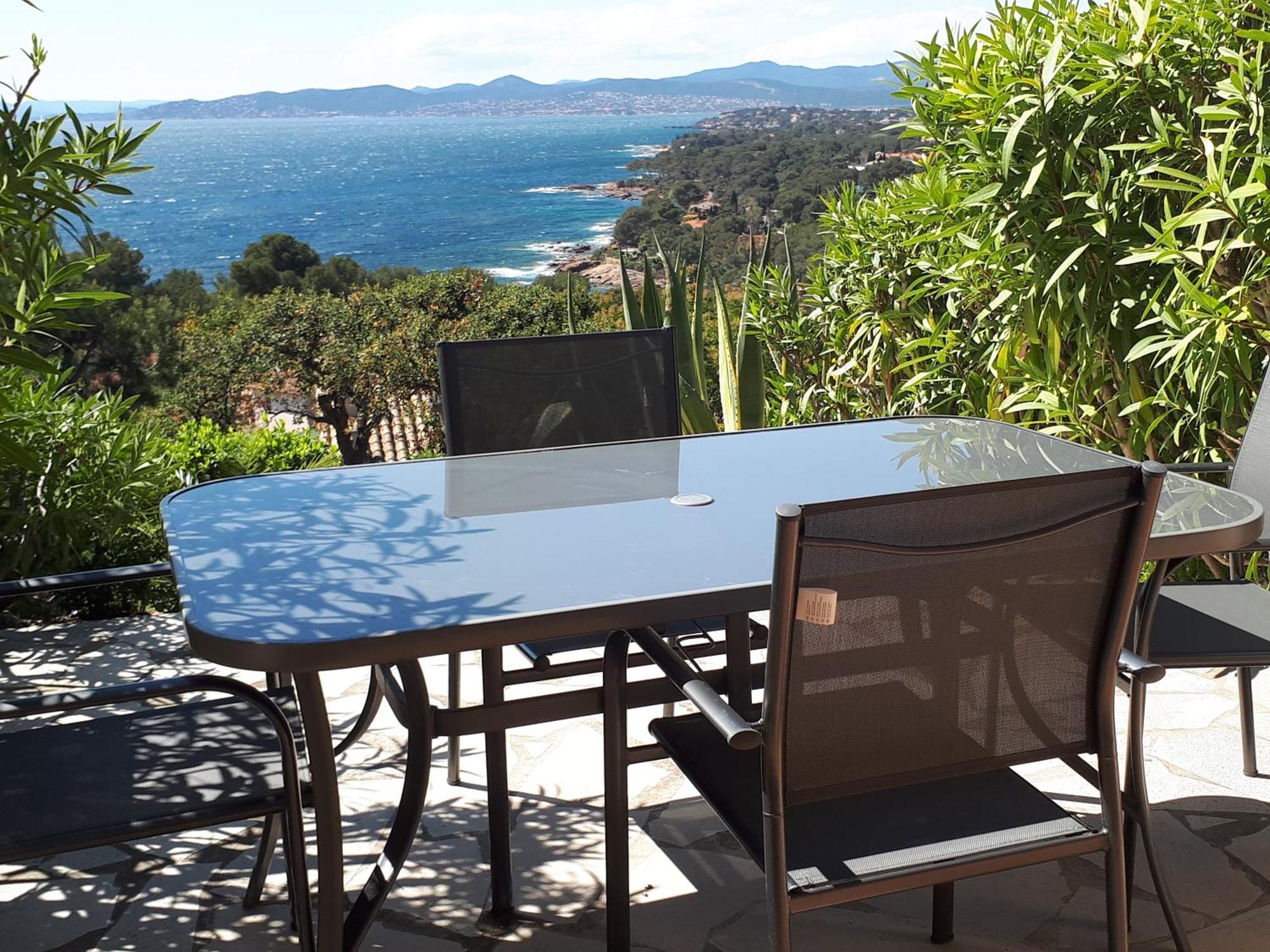 Apartment Duplex, Vue Panoramique Sur La Mediterranee, Piscine, Garage *