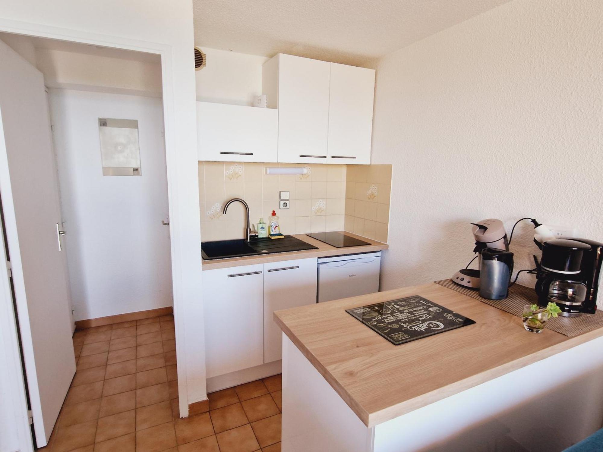 Duplex, Vue Panoramique Sur La Mediterranee, Piscine, Garage Apartment