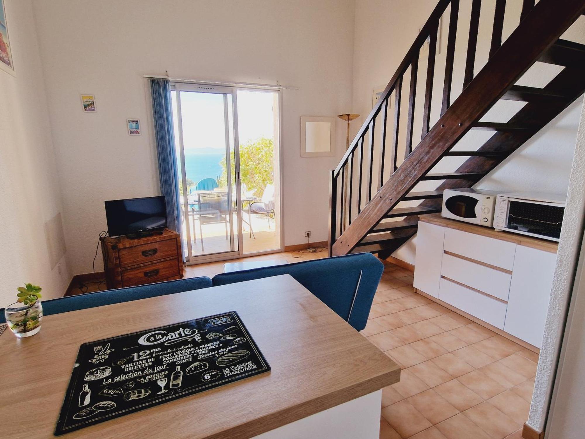 Duplex, Vue Panoramique Sur La Mediterranee, Piscine, Garage Apartment Saint-Raphael (Var)