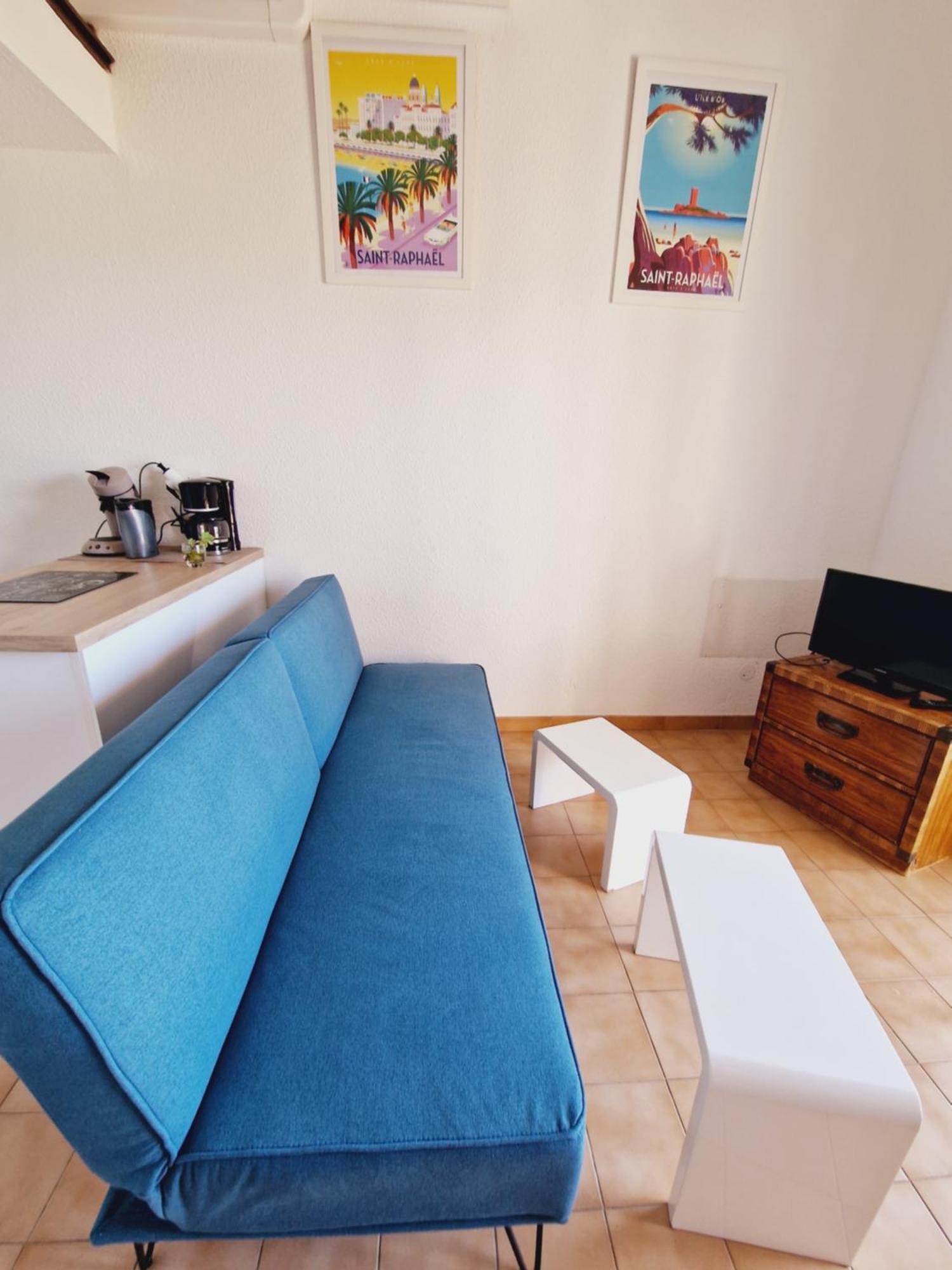 Duplex, Vue Panoramique Sur La Mediterranee, Piscine, Garage Saint-Raphael (Var)