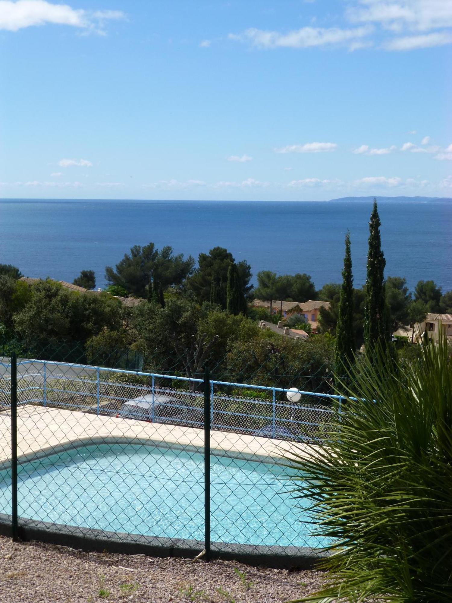 Duplex, Vue Panoramique Sur La Mediterranee, Piscine, Garage Apartment Saint-Raphael (Var)